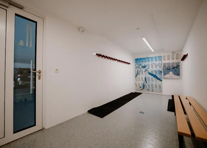 Haus Crystal Apartman *