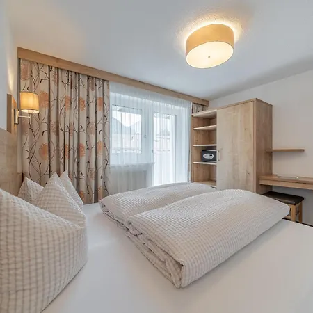 Haus Crystal Appartement Sölden