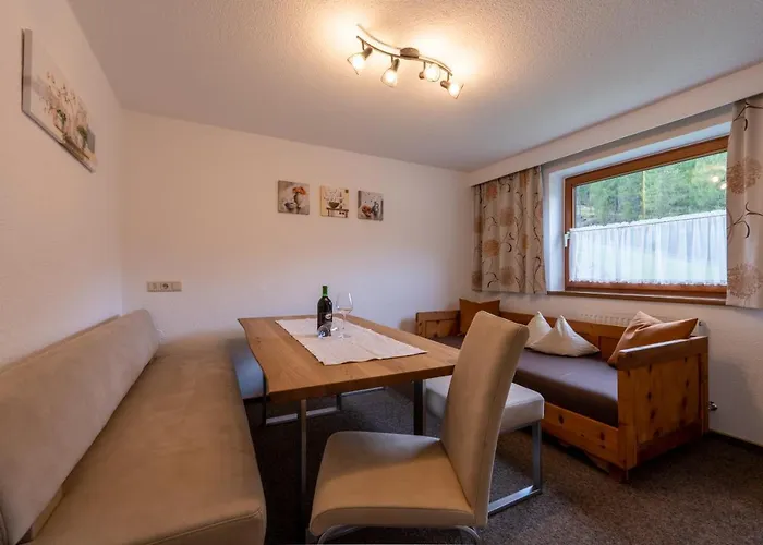 Haus Crystal Apartment