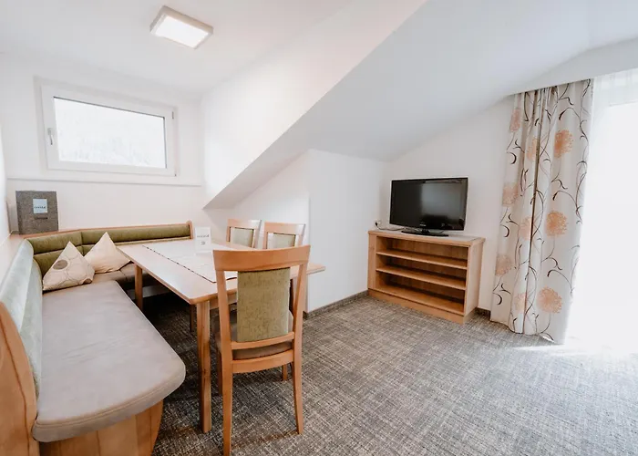 Haus Crystal Apartment