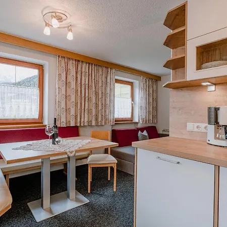 Haus Crystal Daire *